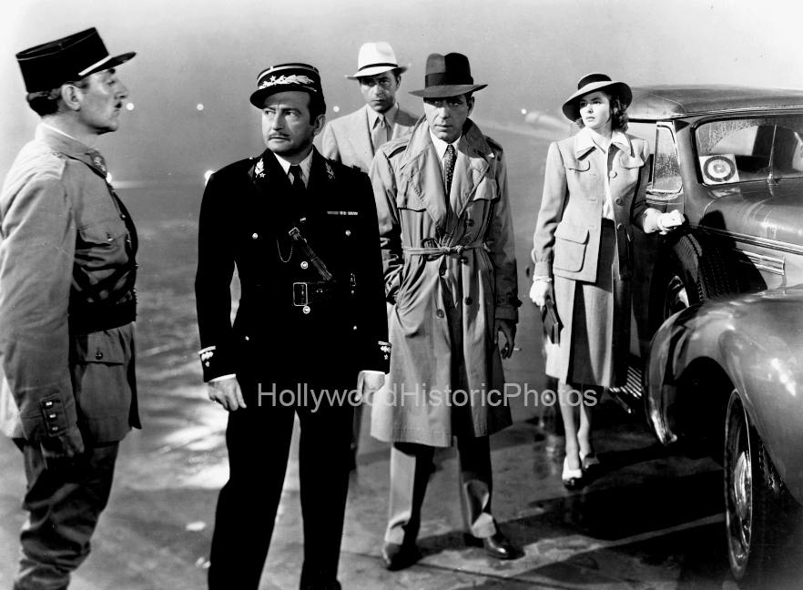 Humphrey Bogart 1942 3 Claude Rains, Paul Henreid, Bergman, Conrad Veidt WM.jpg